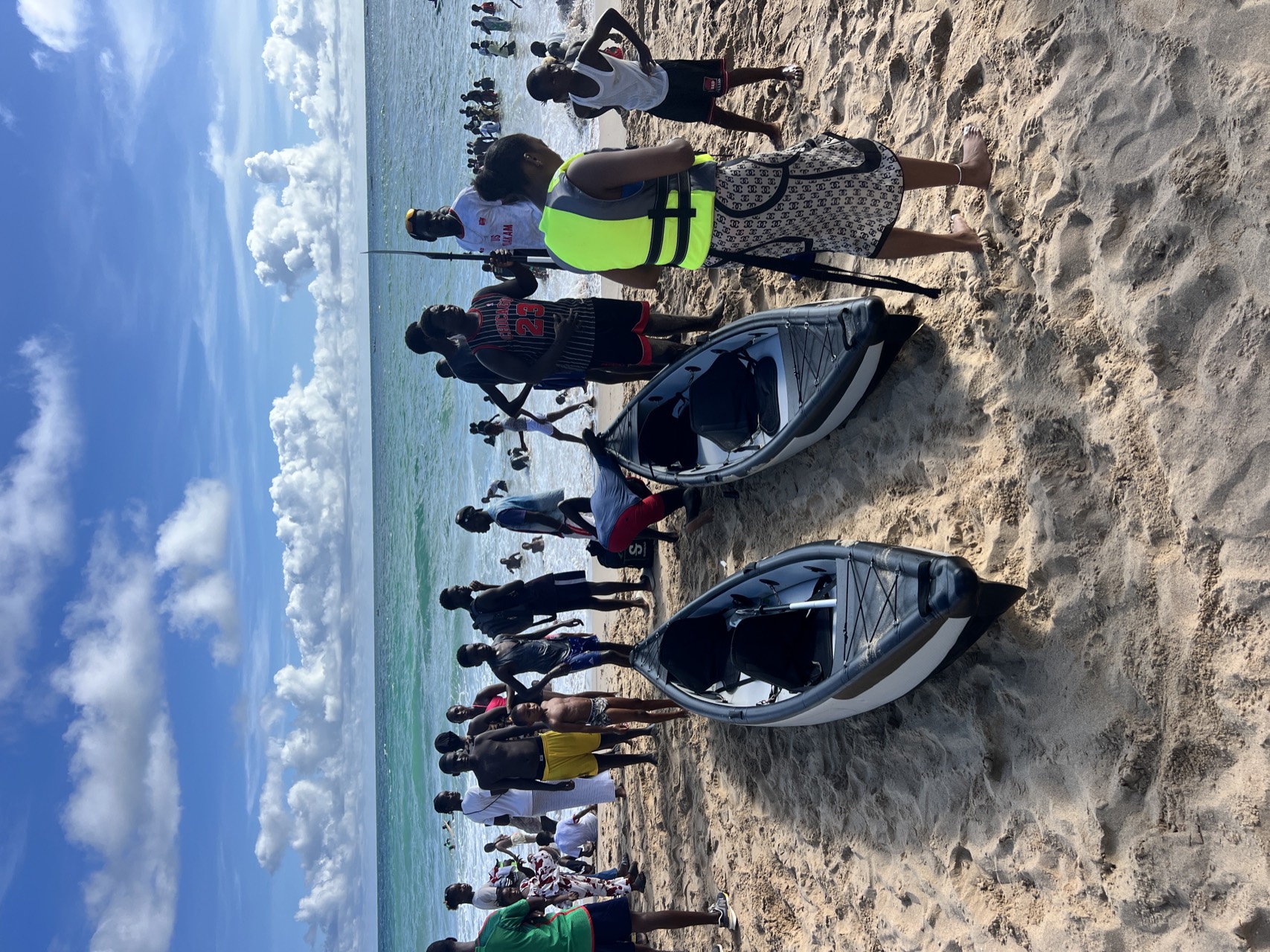 L’équipe sur la plage de Ouakam